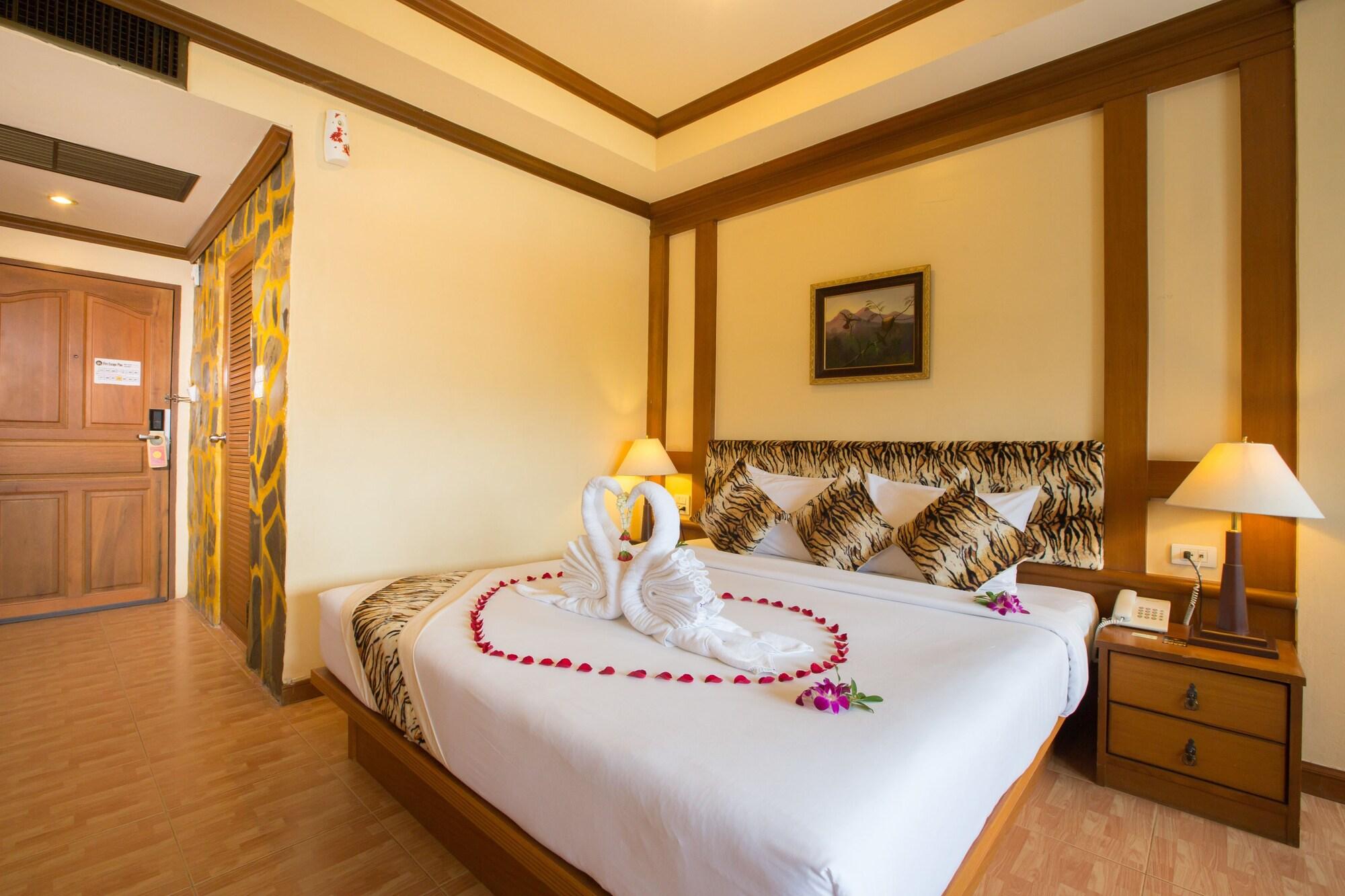Tiger Inn Patong Экстерьер фото