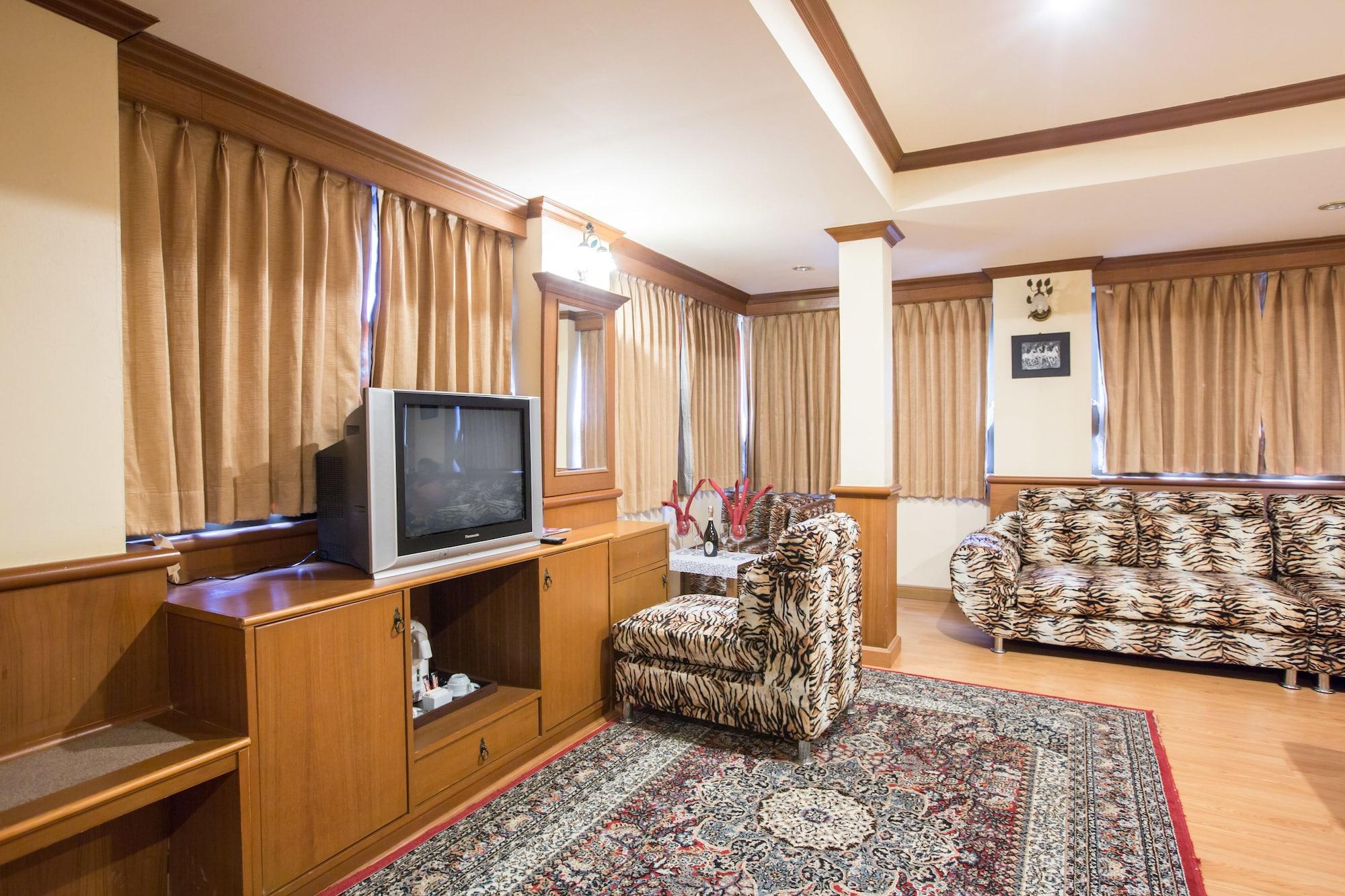 Tiger Inn Patong Экстерьер фото