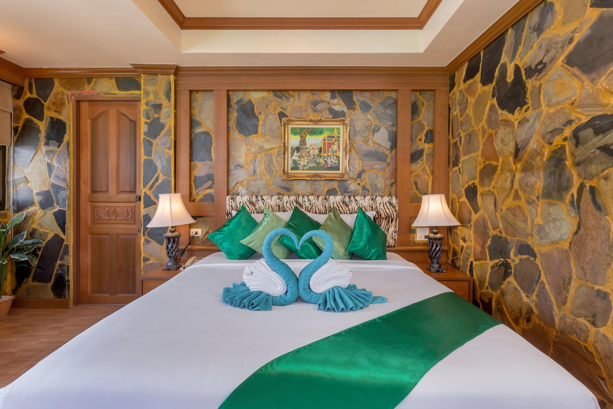 Tiger Inn Patong Экстерьер фото