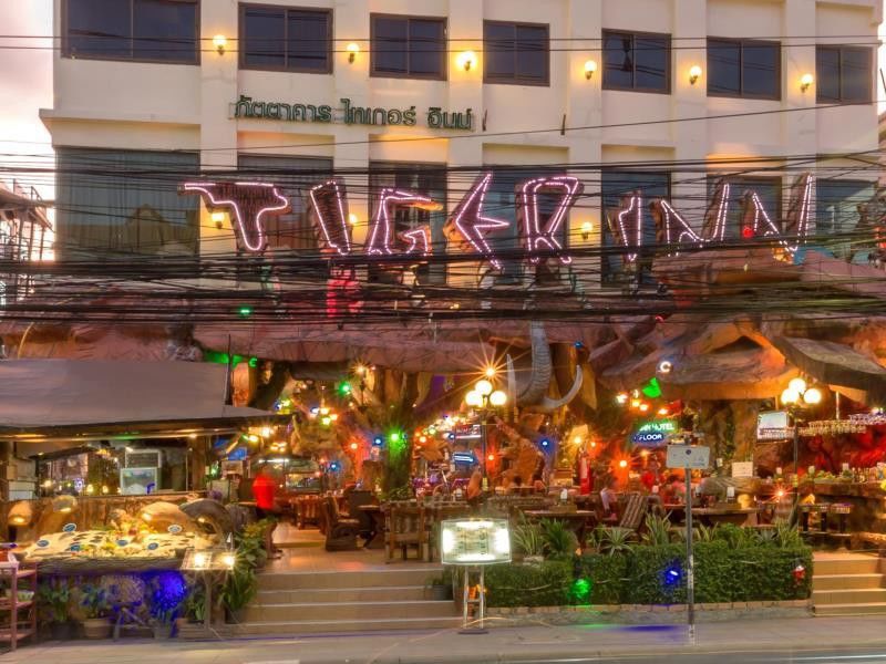 Tiger Inn Patong Экстерьер фото