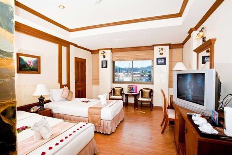 Tiger Inn Patong Экстерьер фото