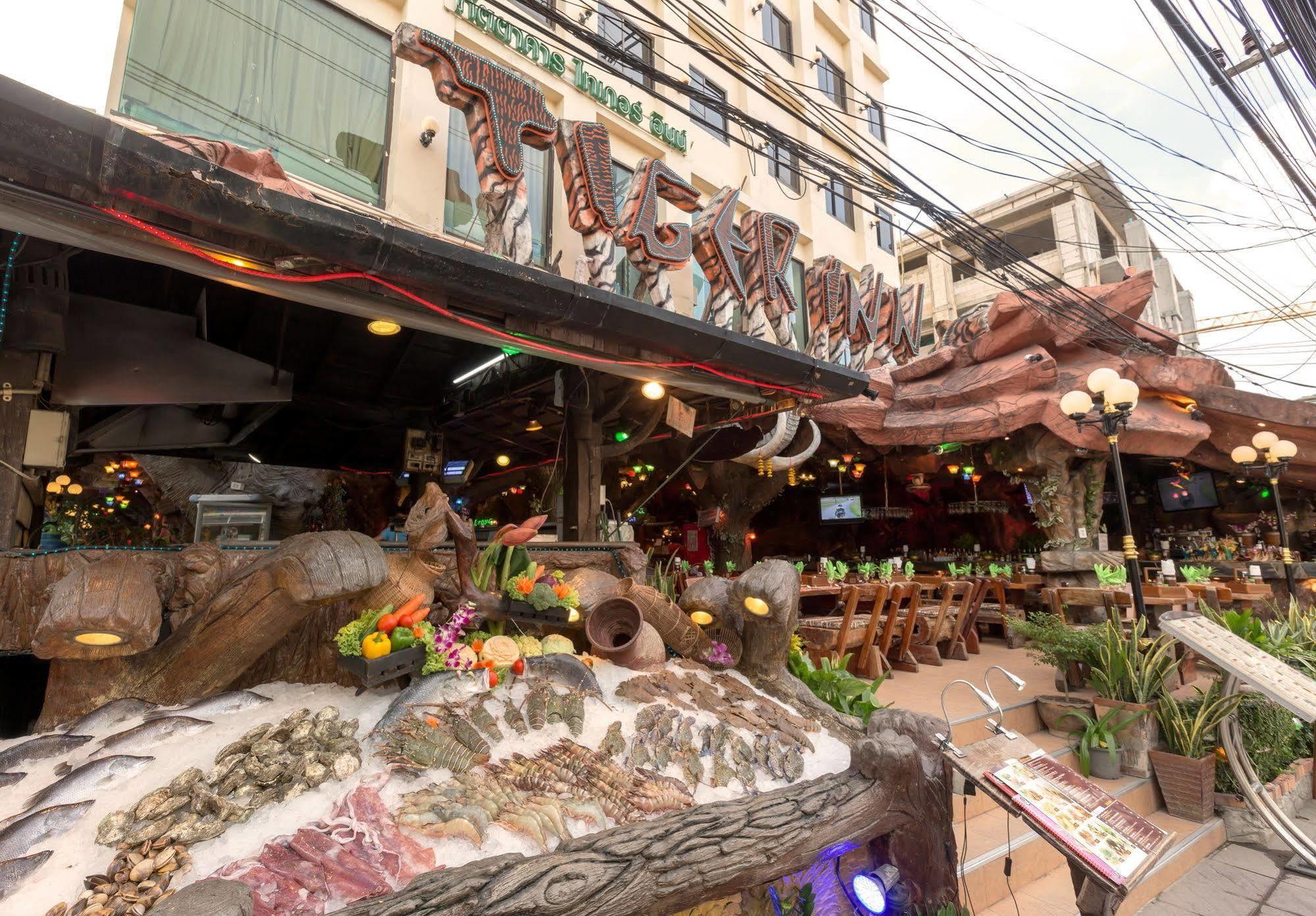 Tiger Inn Patong Экстерьер фото